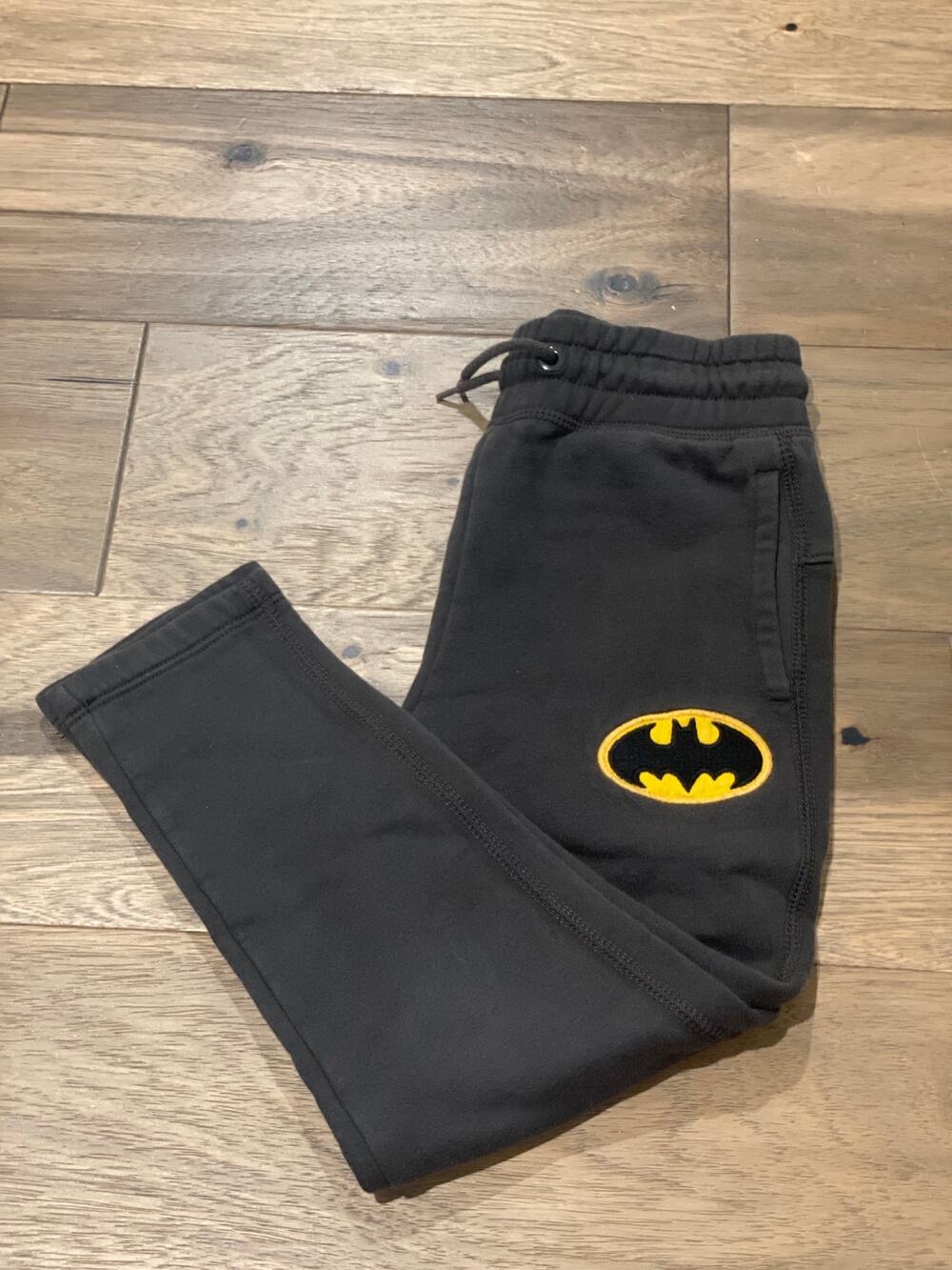 Gap Boys DC Batman Vintage Soft Logo Joggers S 6 to 7 Gray